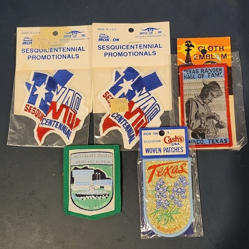 Vintage 1980s Texas Souvenir Patches